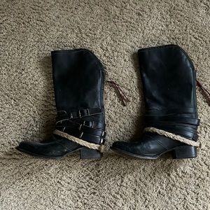 Freebird, by Stephen, Boot